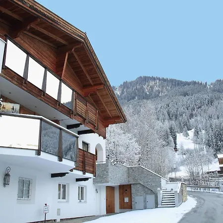 In Near Slopes, Cleaning Included Apartman Kitzbühel