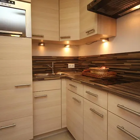 Apartman In Near Slopes, Cleaning Included *